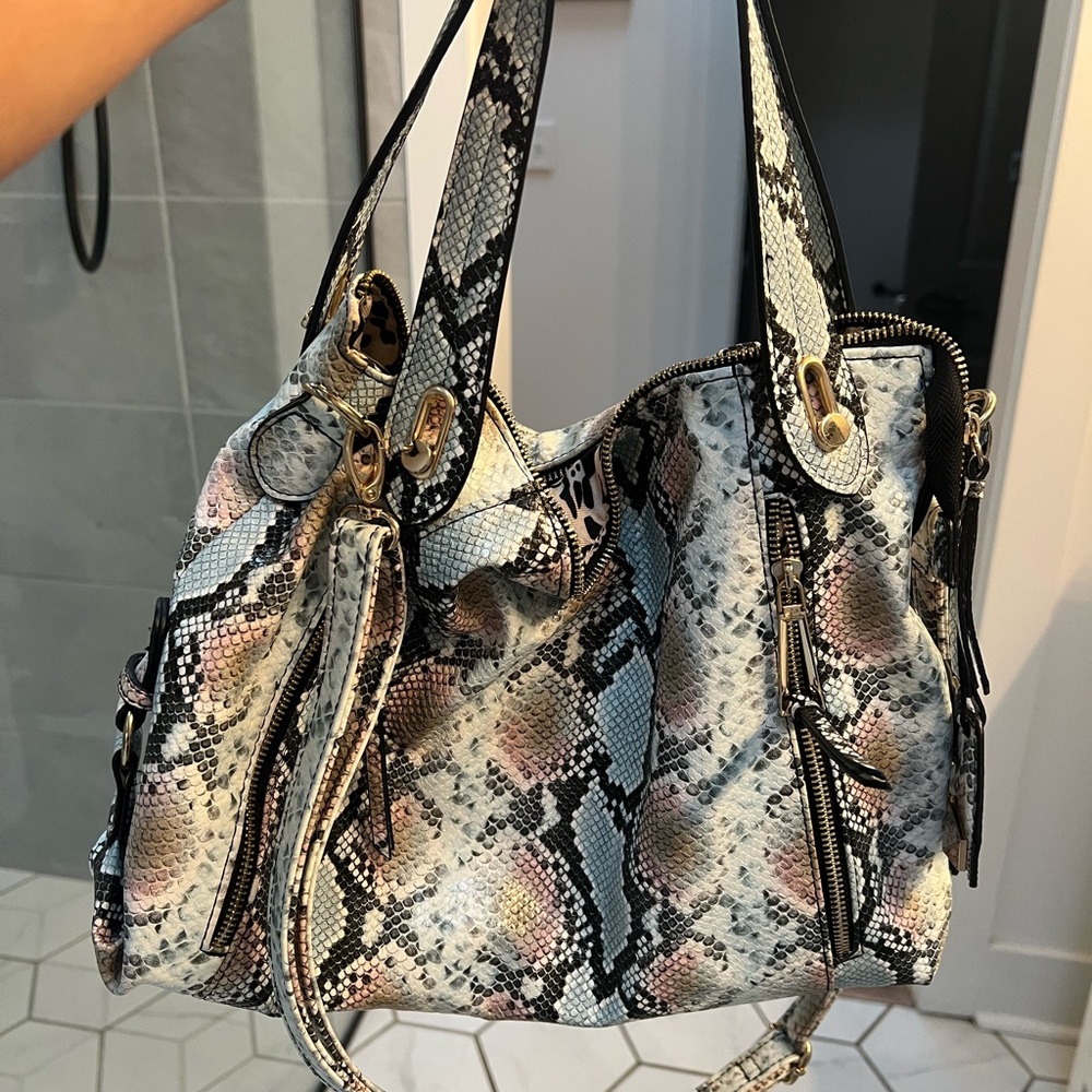 💜SOLD💜 - Picture 2 of 3